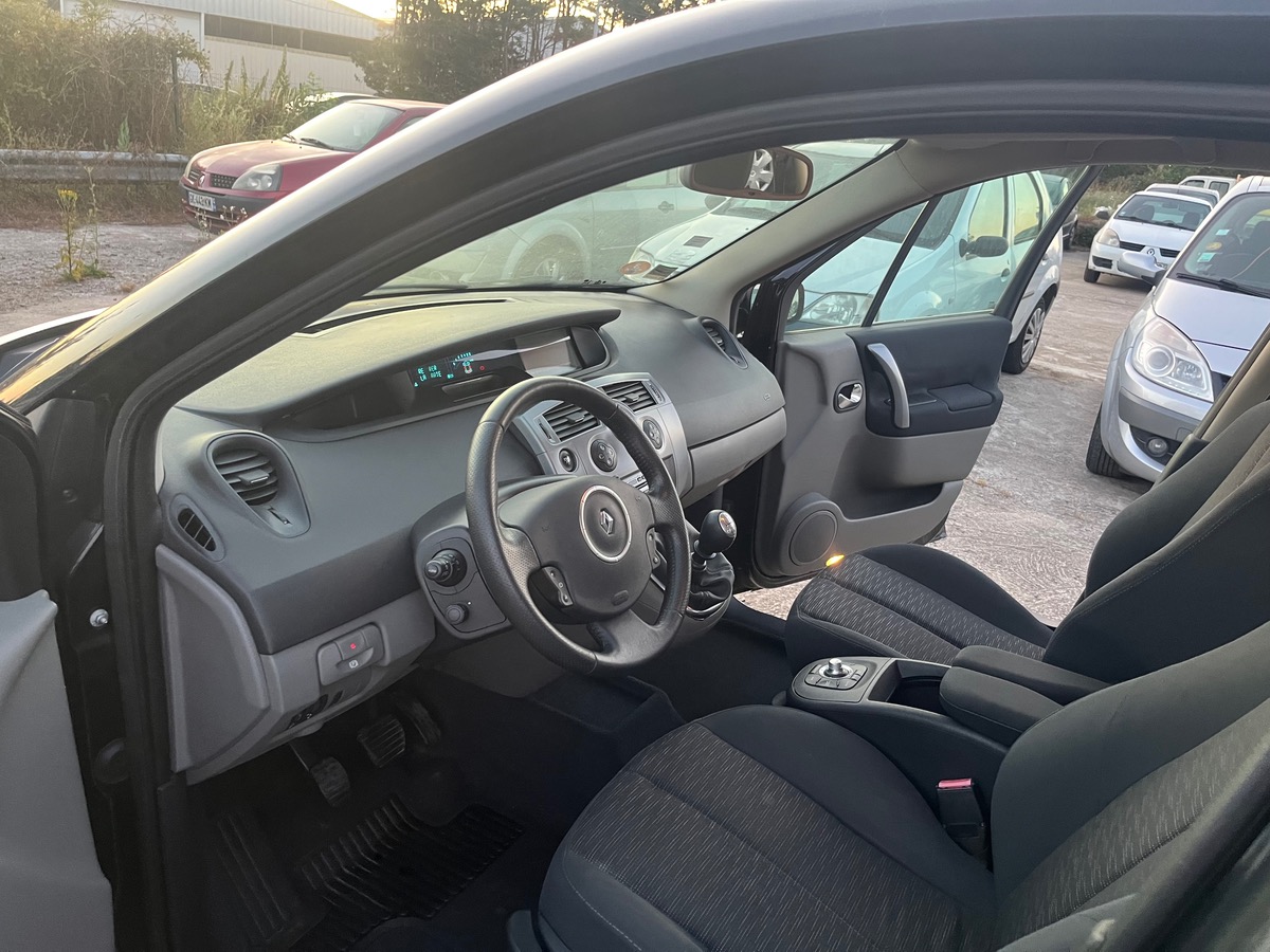 RENAULT Scenic 1.9 dci
