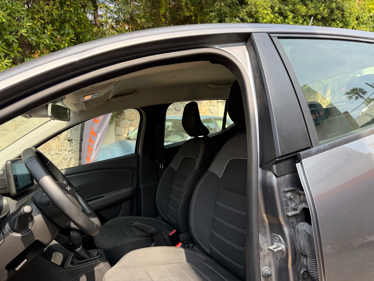 Dacia Sandero TCE 90 CV / CarPlay / Caméra de recul /Radar Avant et Arrière/ Clim