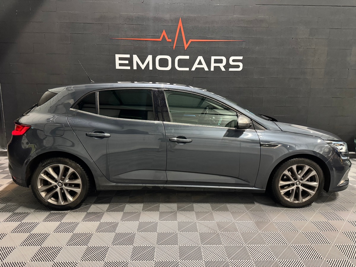 RENAULT Megane IV BERLINE dCi 130 Energy GT LINE