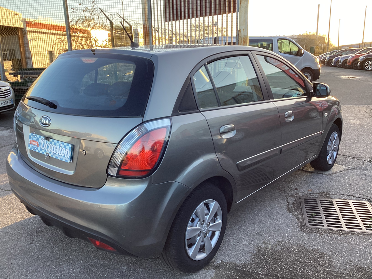 Kia Rio 1.4 Active
