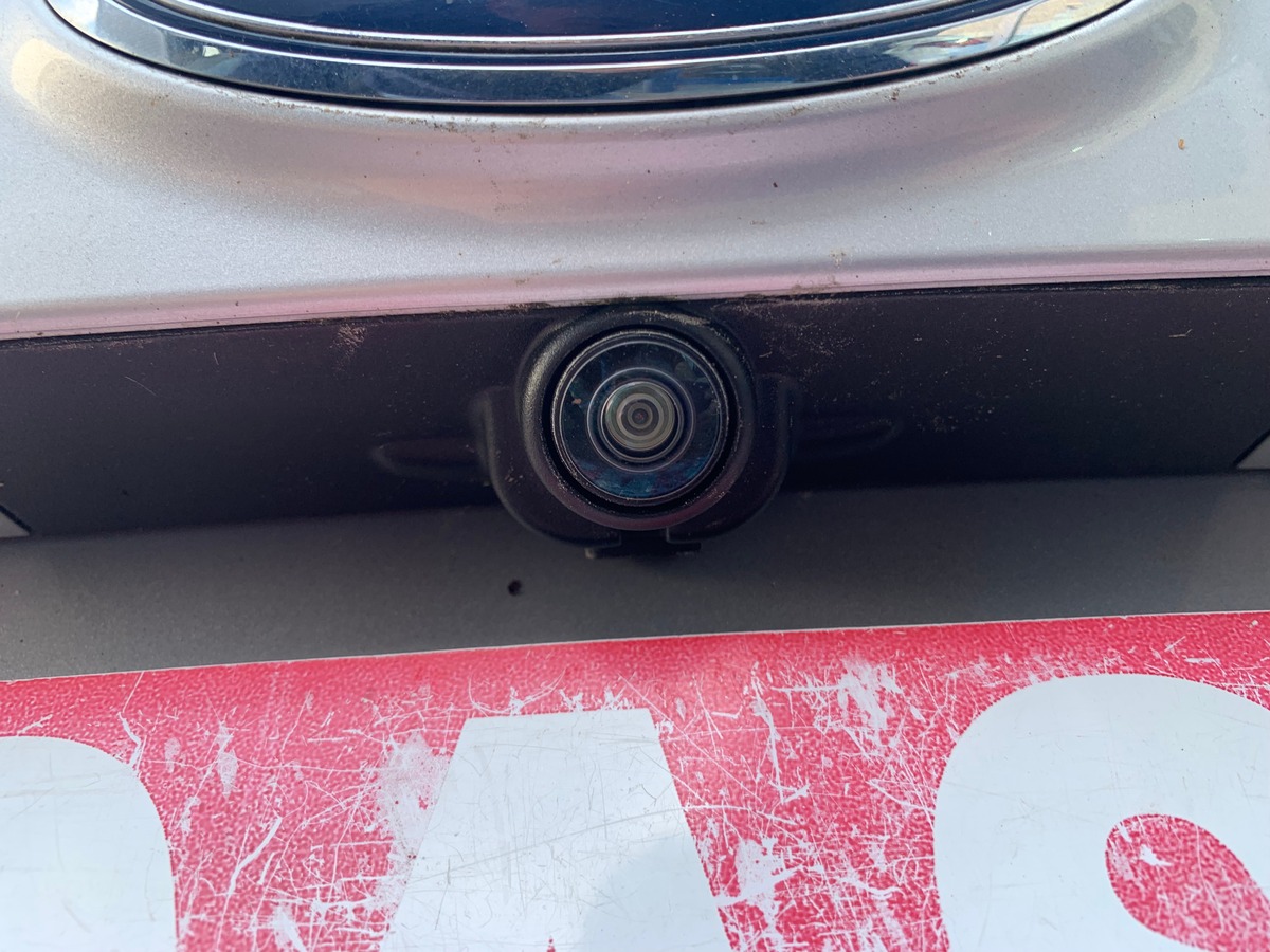 Ford Kuga 120 chevaux | St-Line | Caméra de recul | Attelage | GPS | Coffre assisté électriquement