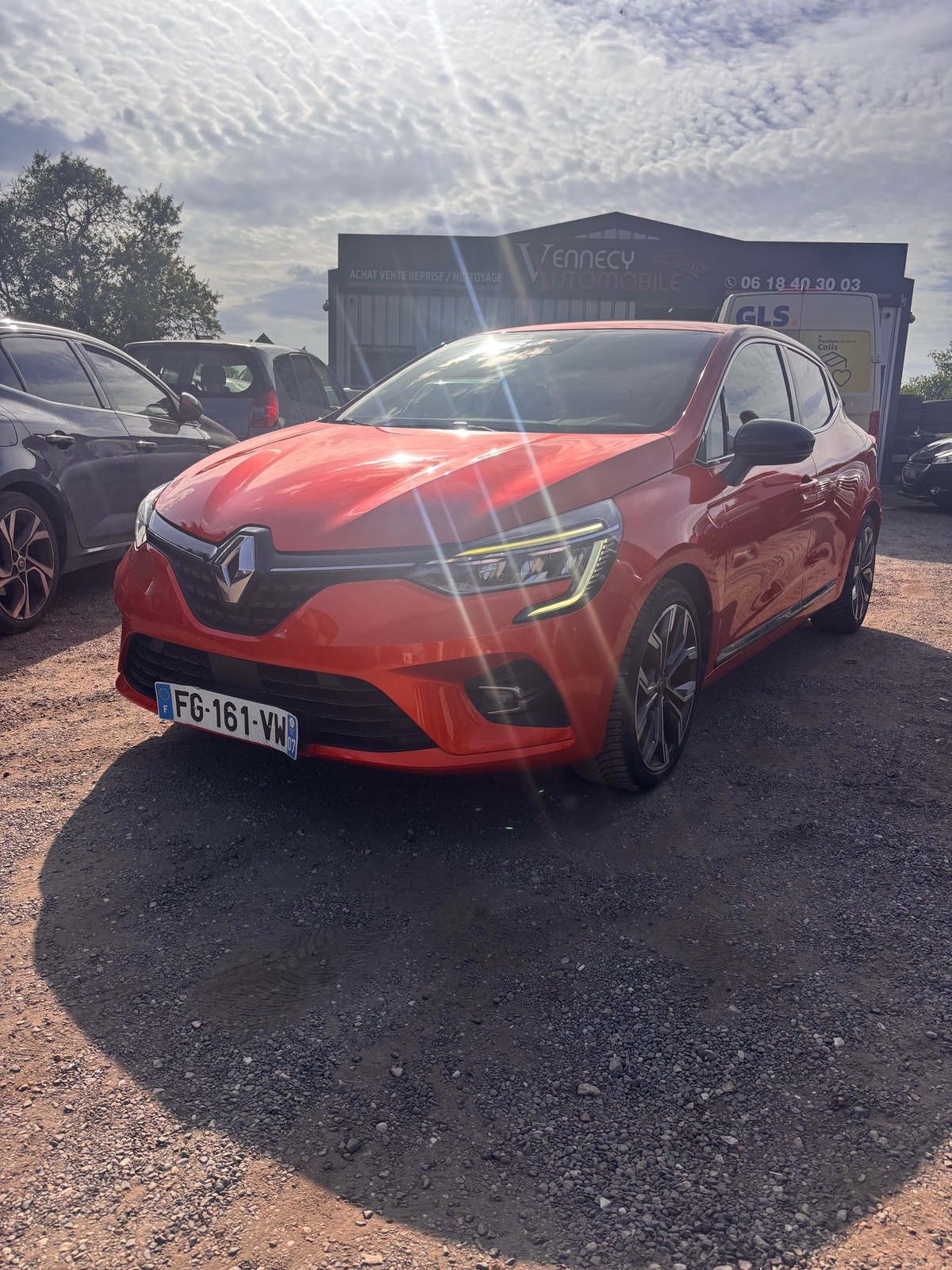RENAULT Clio