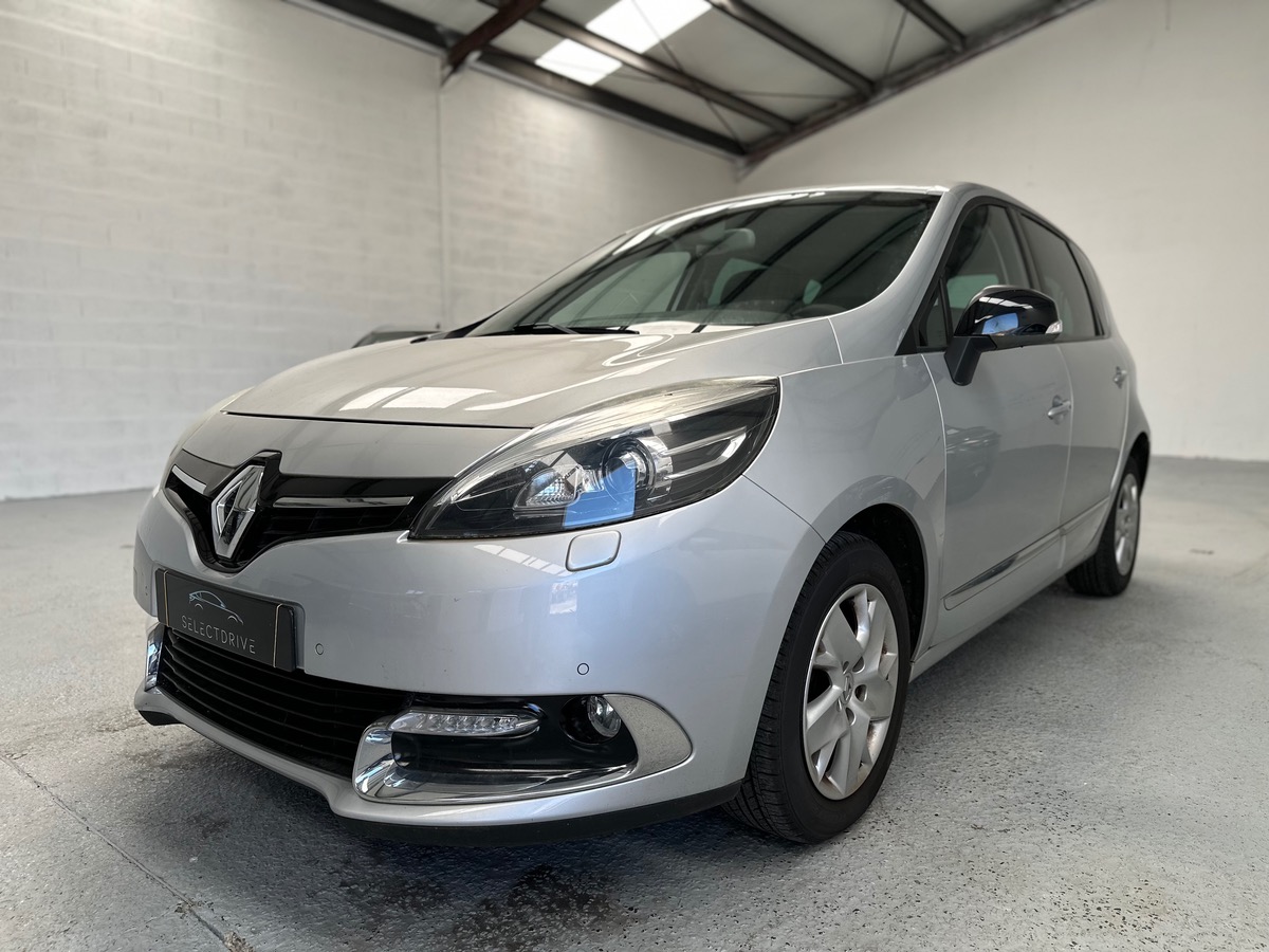 RENAULT Scenic III (3) 1.5 DCI 110 BOSE EDC