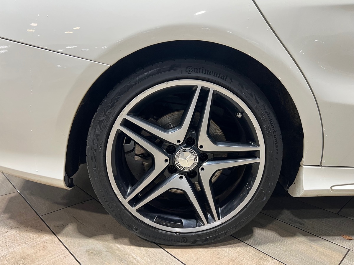 Mercedes-Benz CLA SHOOTING BRAKE 220 D 177 ch FASCINATION AMG 4MATIC 7G-TRONIC