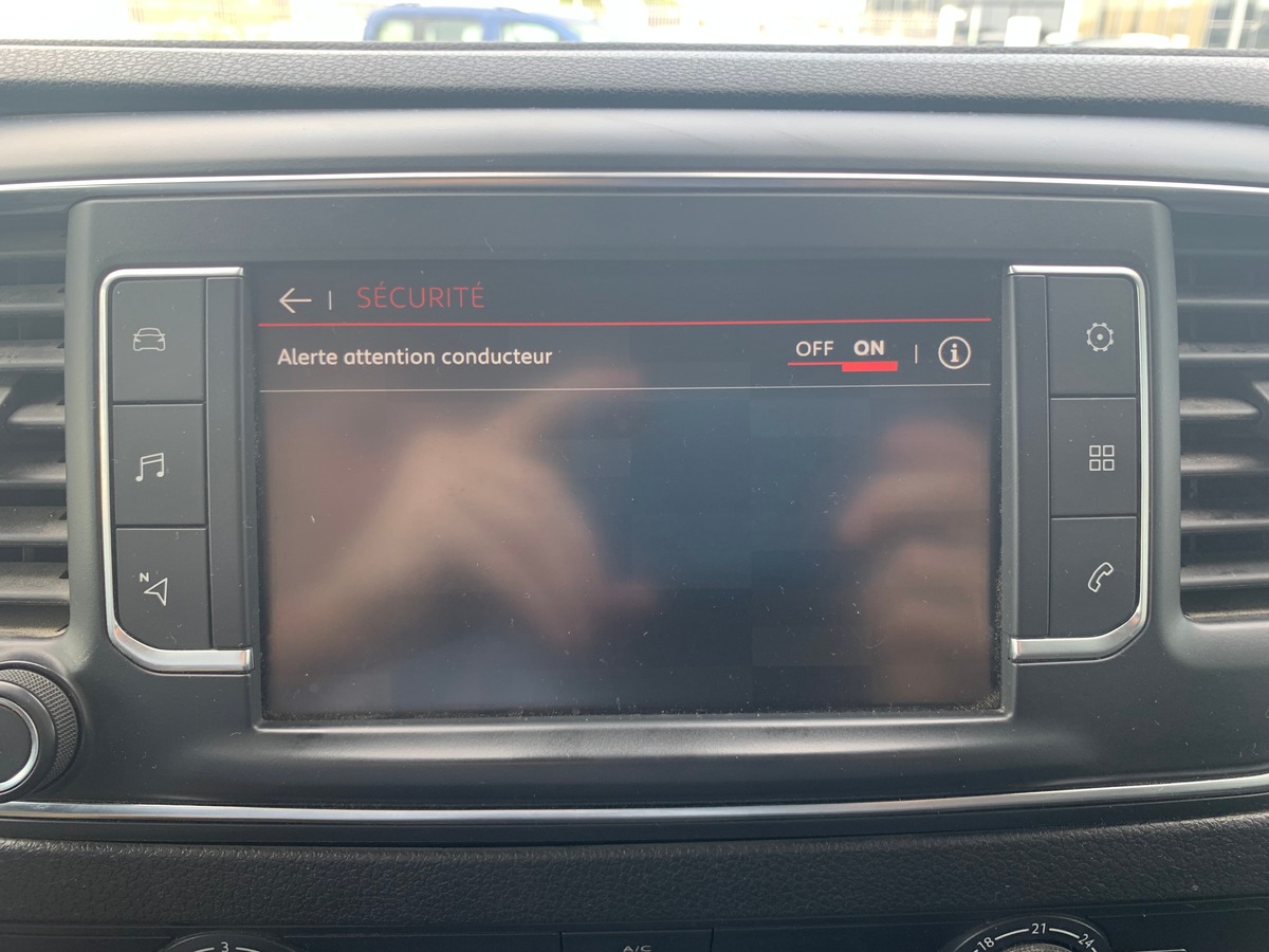 Citroën Jumpy 120 ch | TVA Récupérable | Premiére MAIN | Apple car Play | GPS | Caméra de recul