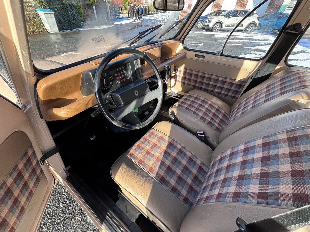 RENAULT RENAULT 4 GTL CLAN 1984