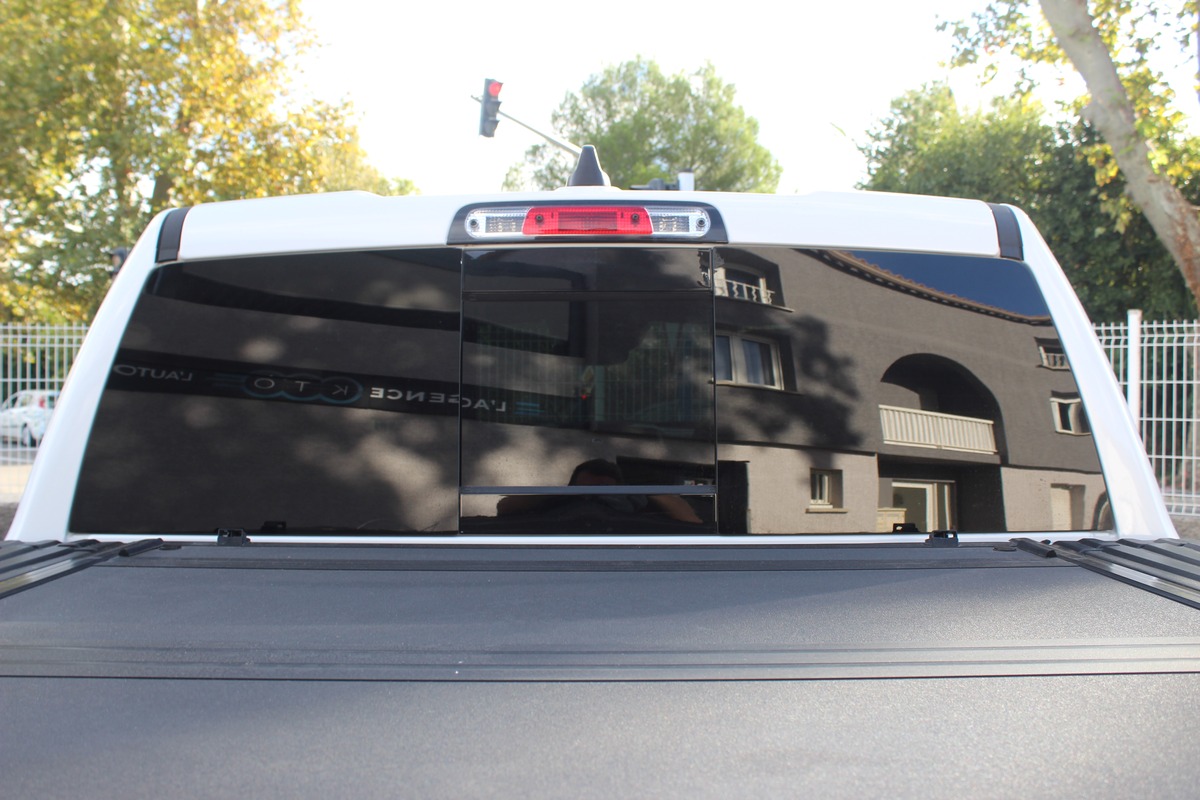 Dodge RAM CREW CAB 1500 5.7 V8 396 ch LARAMIE EDITION LONGHORN / RAM BOX / CARPLAY / ATTELAGE / E85