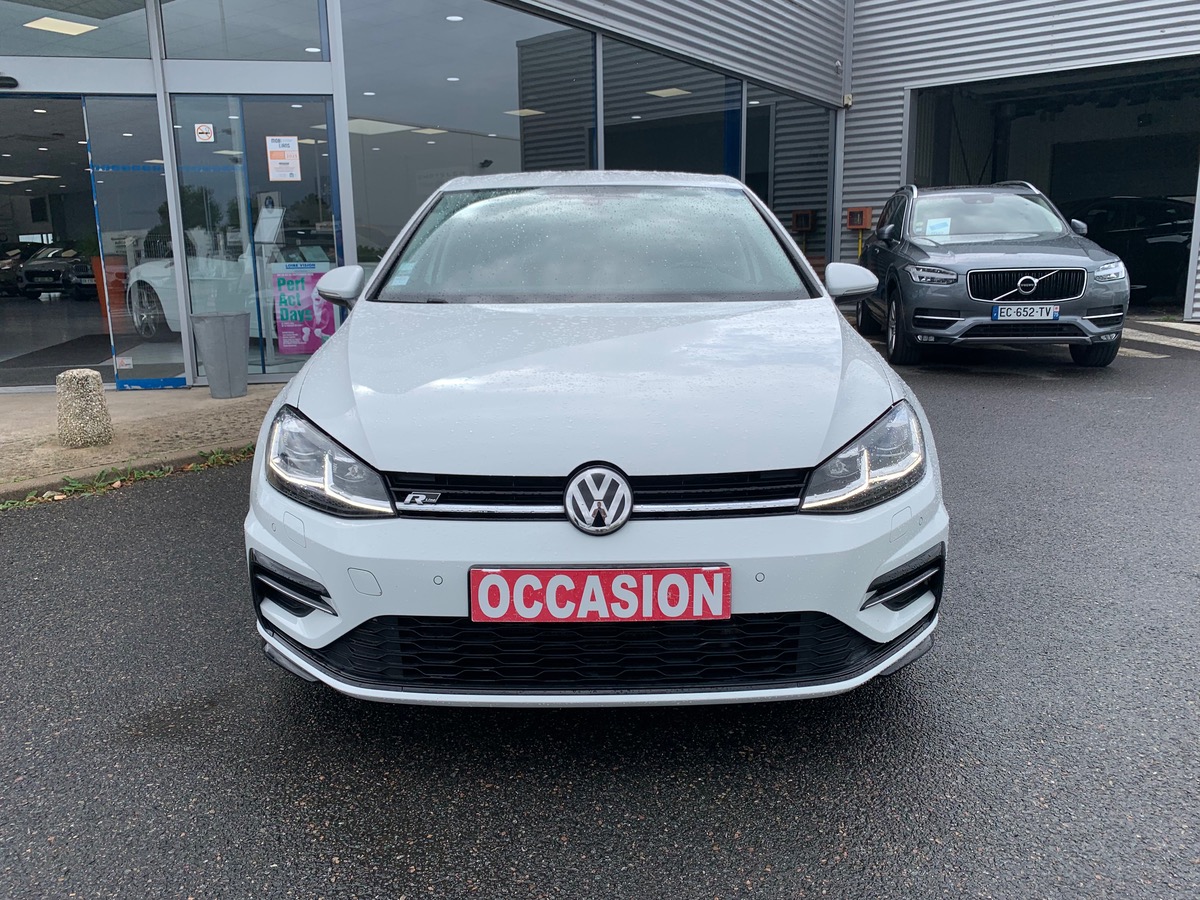 Volkswagen Golf VII 1.5 TSI 150 | Carat | Pack sport R-Line extérieur | Feux xénon | Caméra de Recul