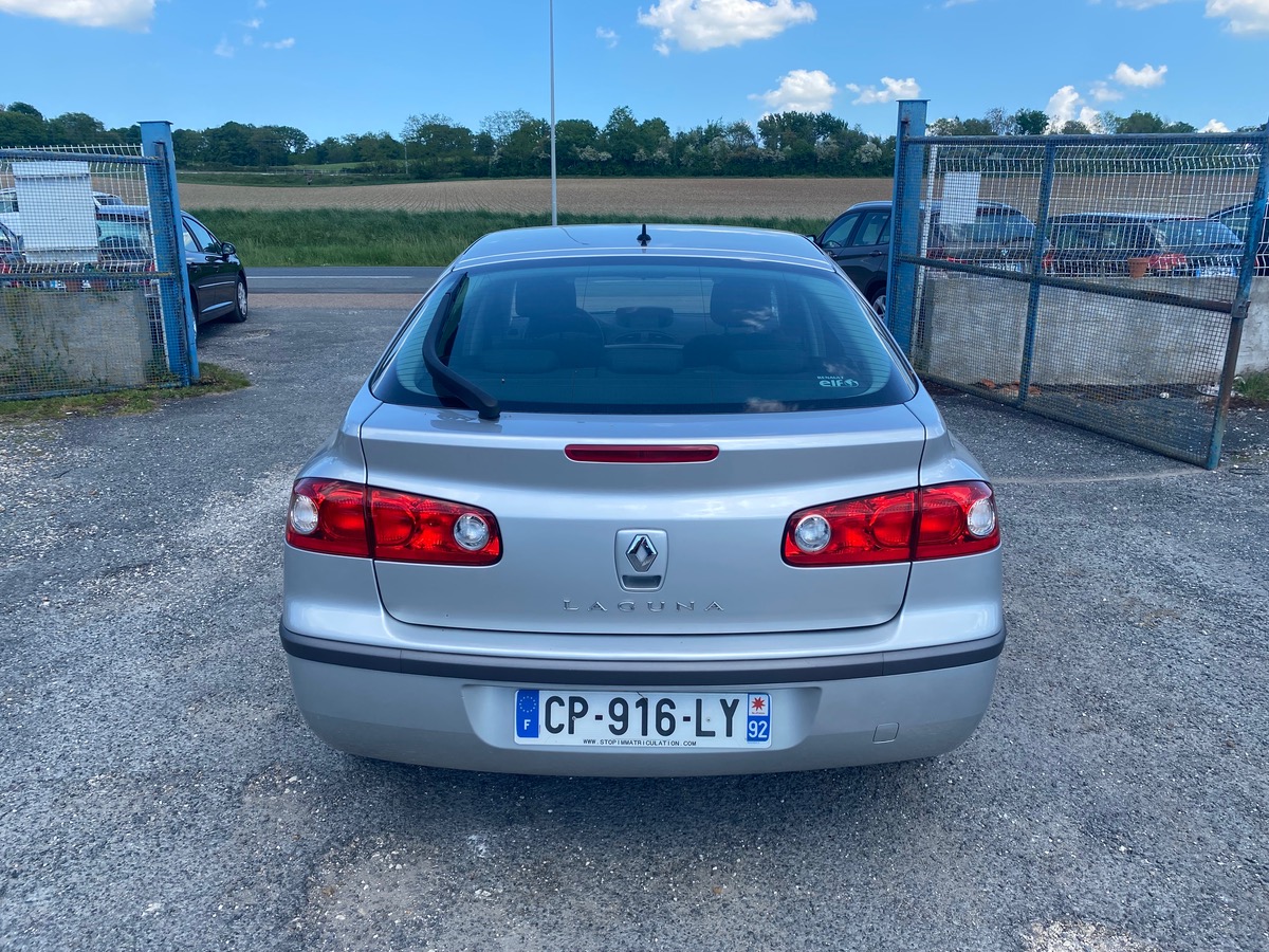RENAULT Laguna 2.0 dci 150cv faible km 124165km d’origine nous sommes ouvert ce lundi 14 juillet