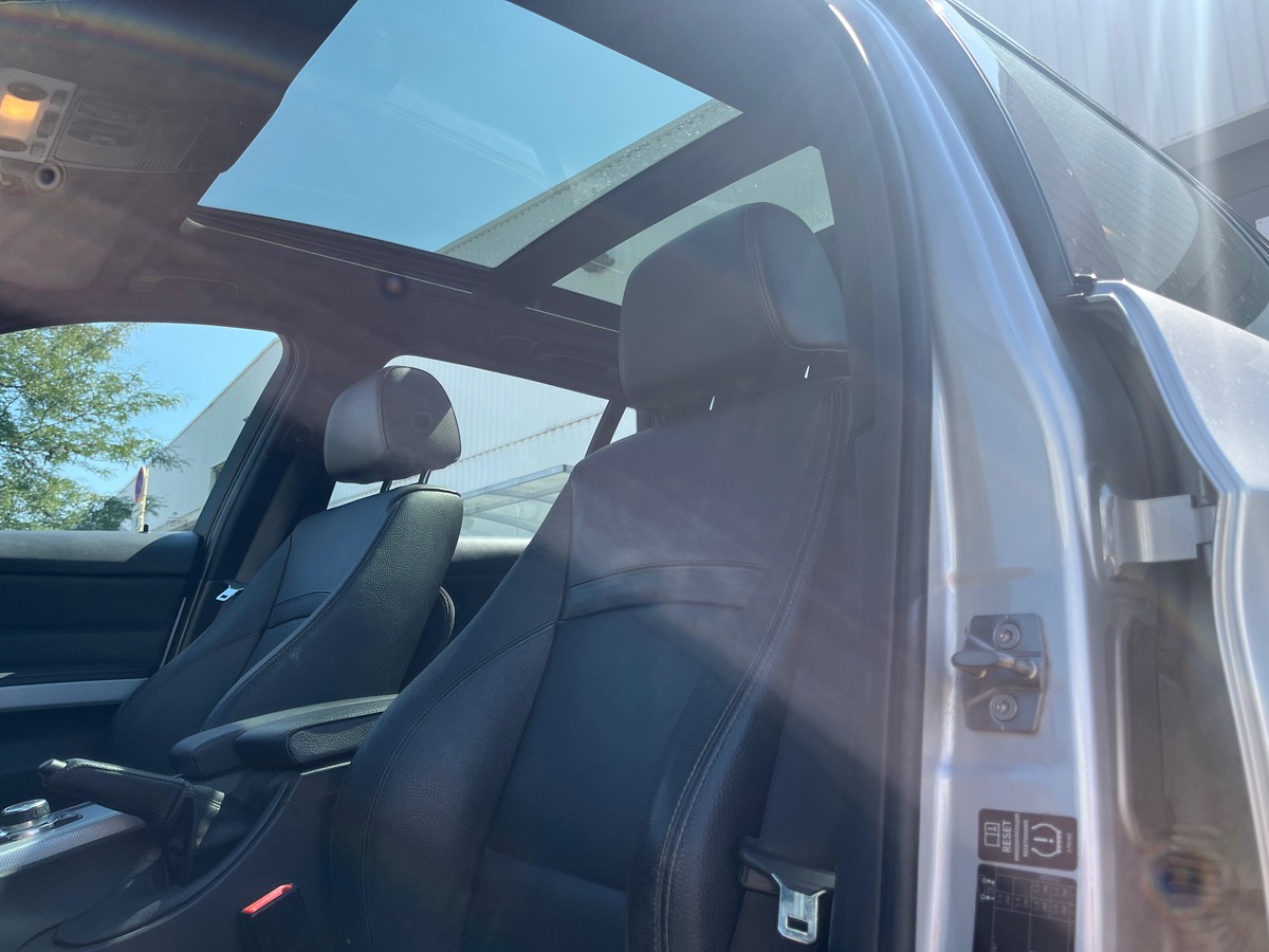 Bmw Série 3 Touring (E91) LCI 330i 272ch BVA Pack M, Suivi complet, Attelage RDSO, Toit panoramique