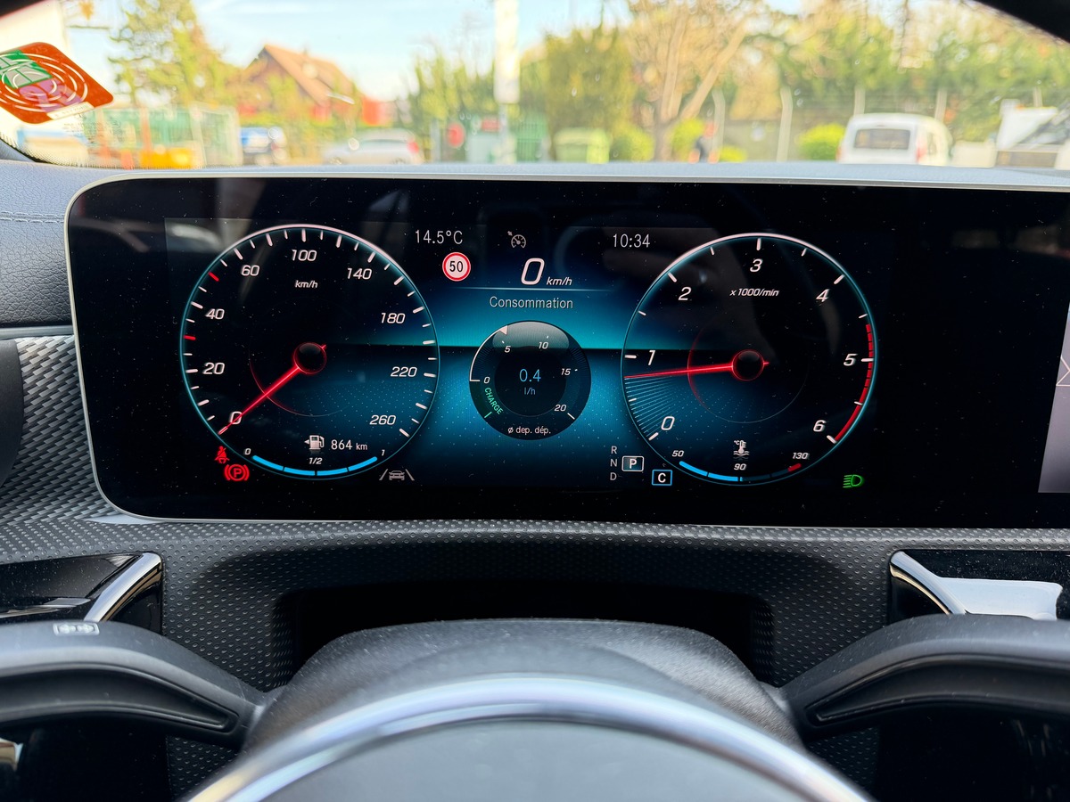 Mercedes-Benz CLA COUPE 200 d 8G-DCT Progressive Line / Sièges Av chauffant / Led d Ambiance