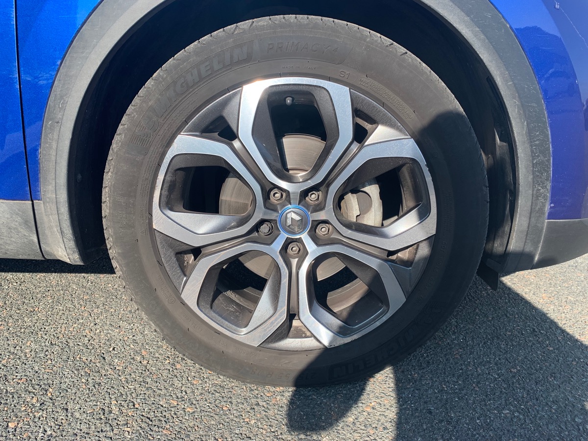 RENAULT Captur 160 ch | E-tech Plug in | Intens | Pack City | GPS | Assistance maintient trajectoire