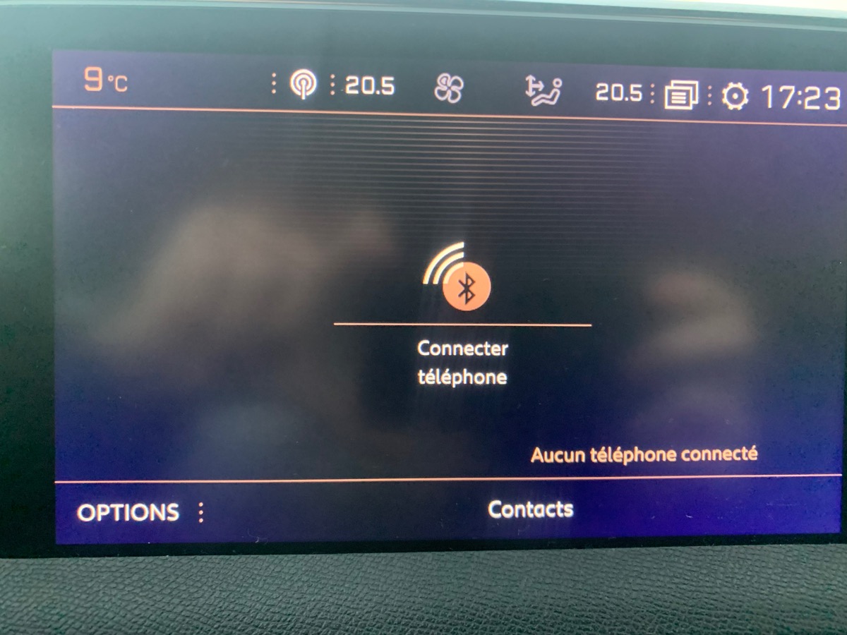 Peugeot 3008 130 | GT LINE | Mirror Screen | Pack City 1 | Full LED Technology | Phares Adaptatifs