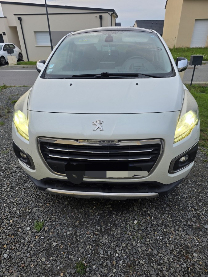 Peugeot 3008 120 ch | Féline | GPS | Régulateur vitesse | Toit Panoramique | Affichage tête haute