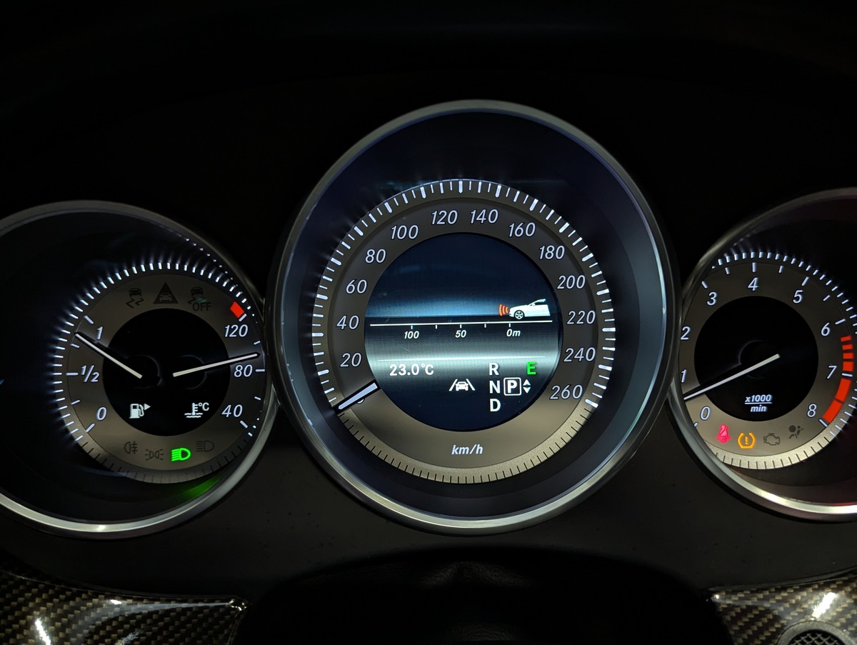 MERCEDES CLS 500 BlueEfficiency  SUIVI COMPLET MERCEDES