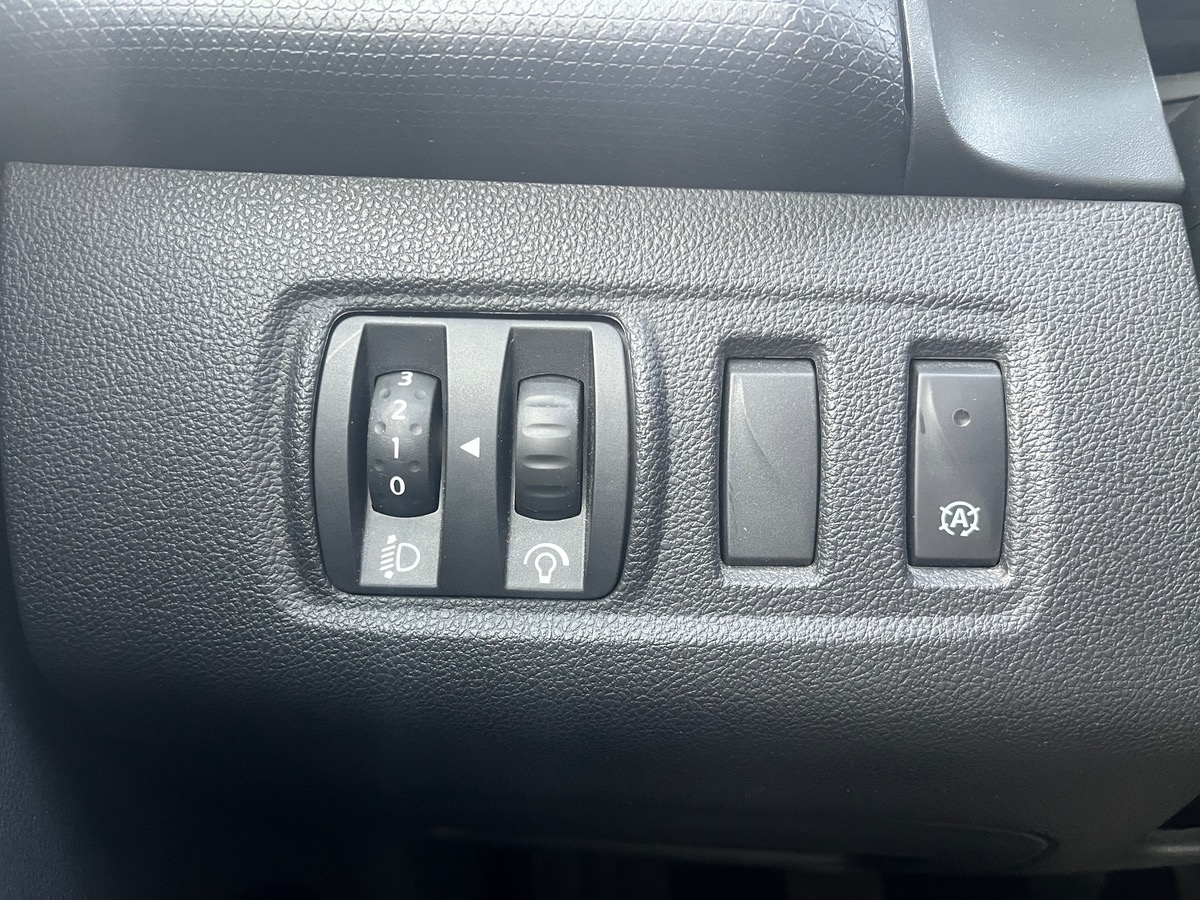 RENAULT Clio Estate 1.5 DCI 90ch Business, Courroie de distribution OK, Attelage, GPS, radars AR