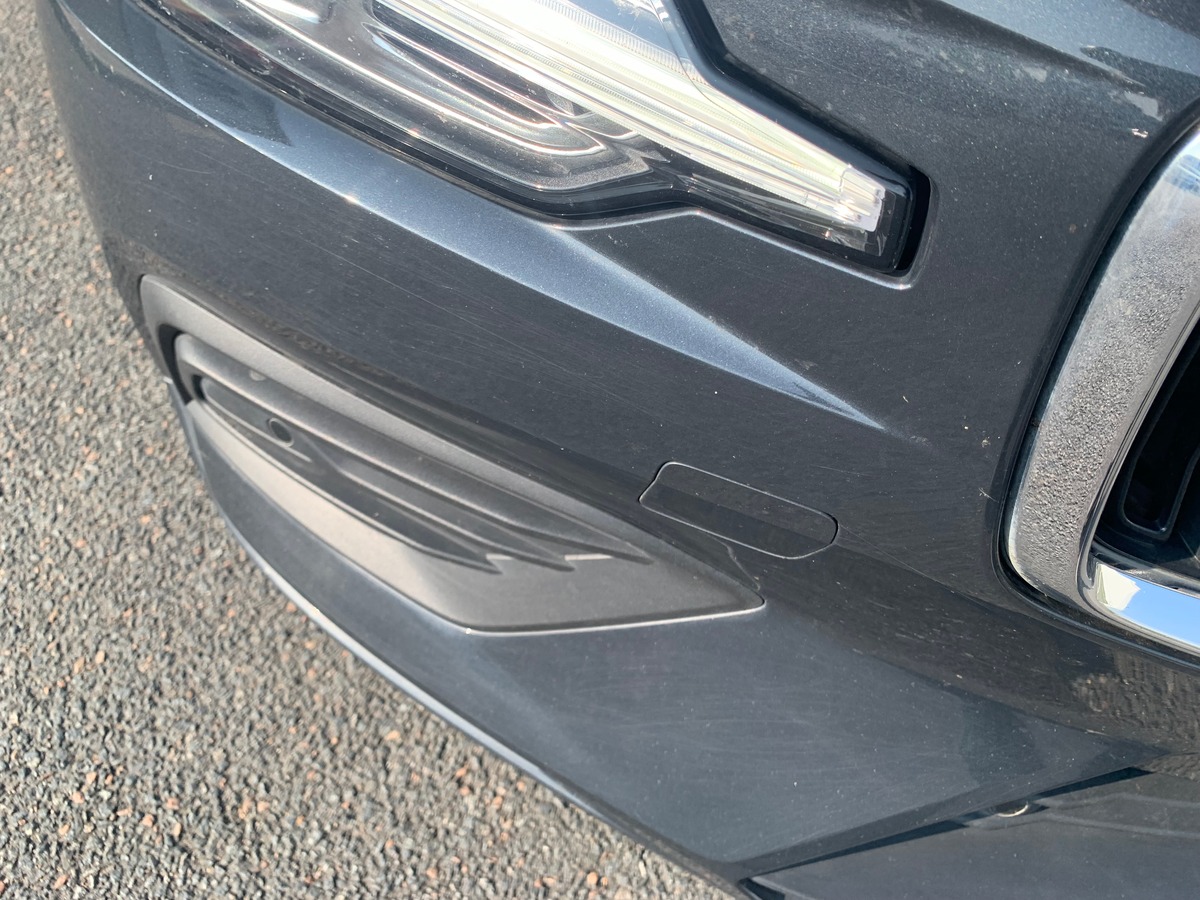 Volvo V60 150 ch | Momentum business | Caméra de recul | Avertisseur Angles Morts | Apple car Play