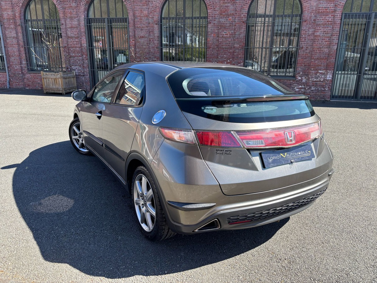 Honda Civic 1.8 VTEC 140 COMFORT-5 PORTES-GARANTIE