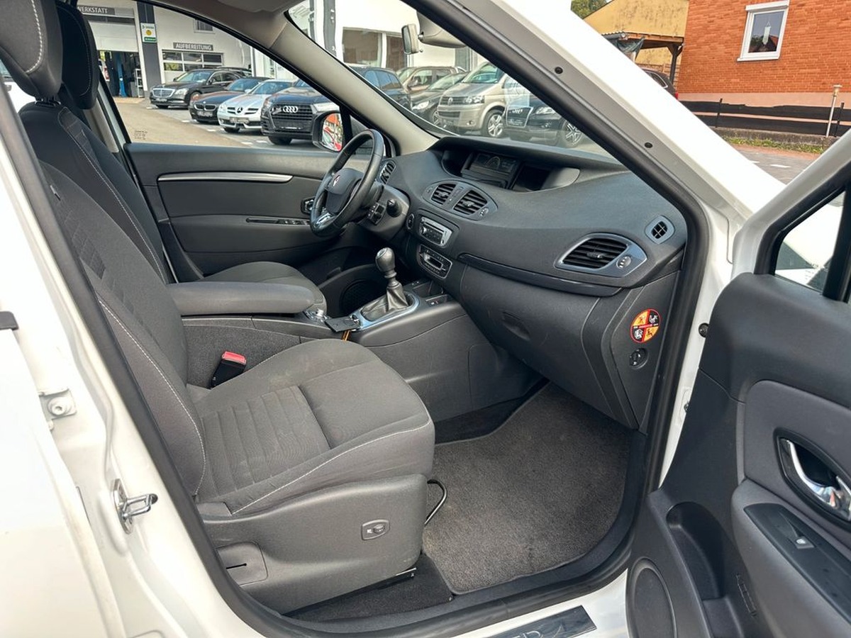 RENAULT Scenic III 1.2TCE Limited