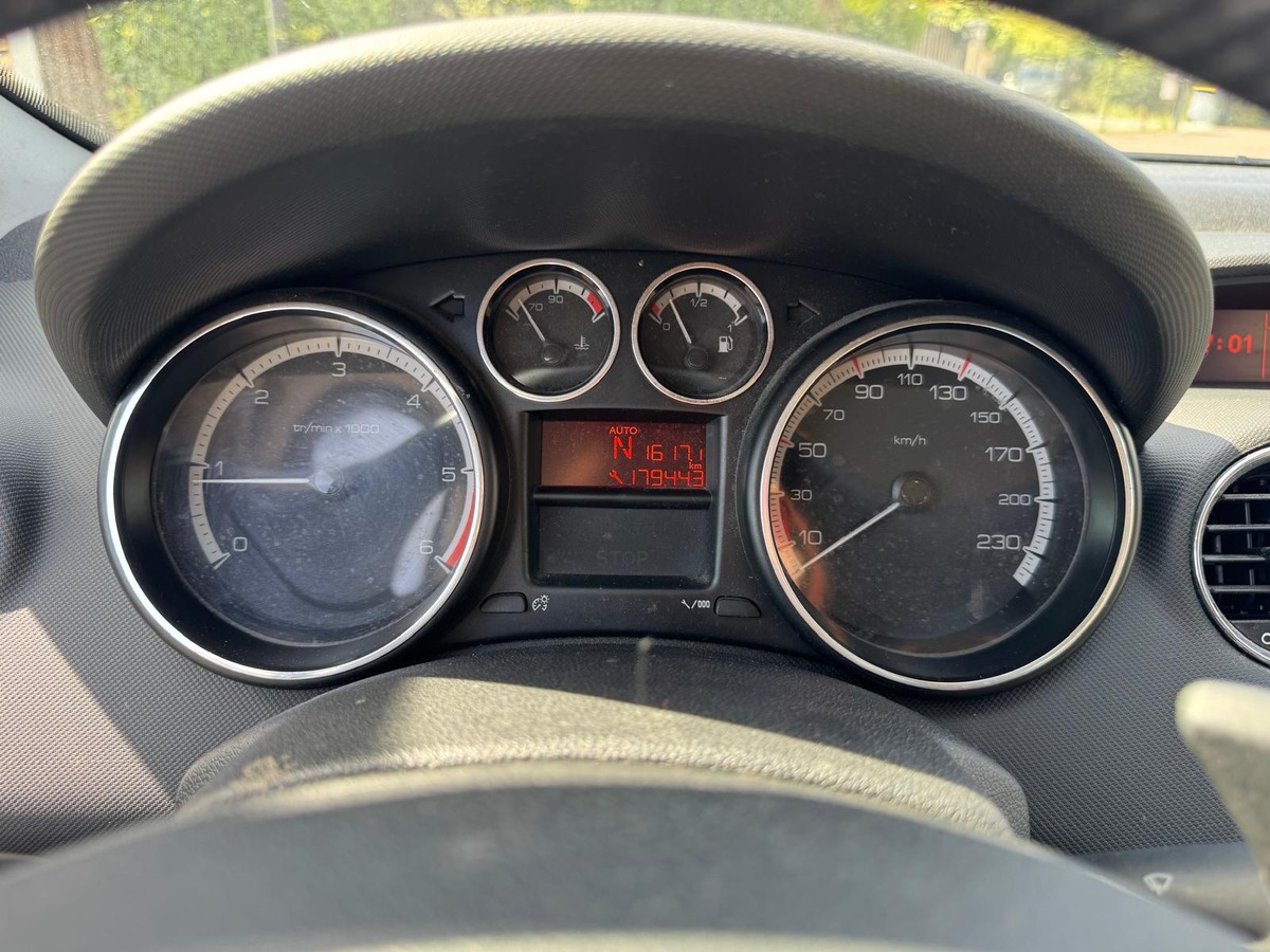 Peugeot 308 1.6 HDI 110cv - ACTIVE - Boite automatique - Garantie