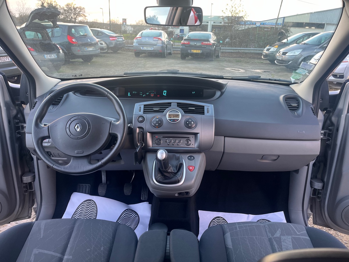 RENAULT Megane 1.6 16v