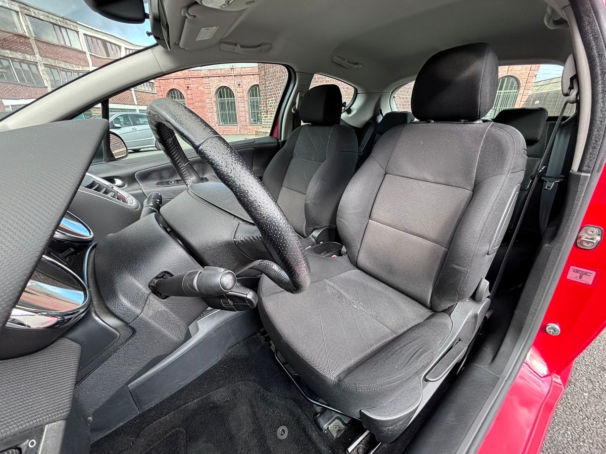 Peugeot 207 1.6 110 Sport Pack - Première main - Garantie - Distribution neuve