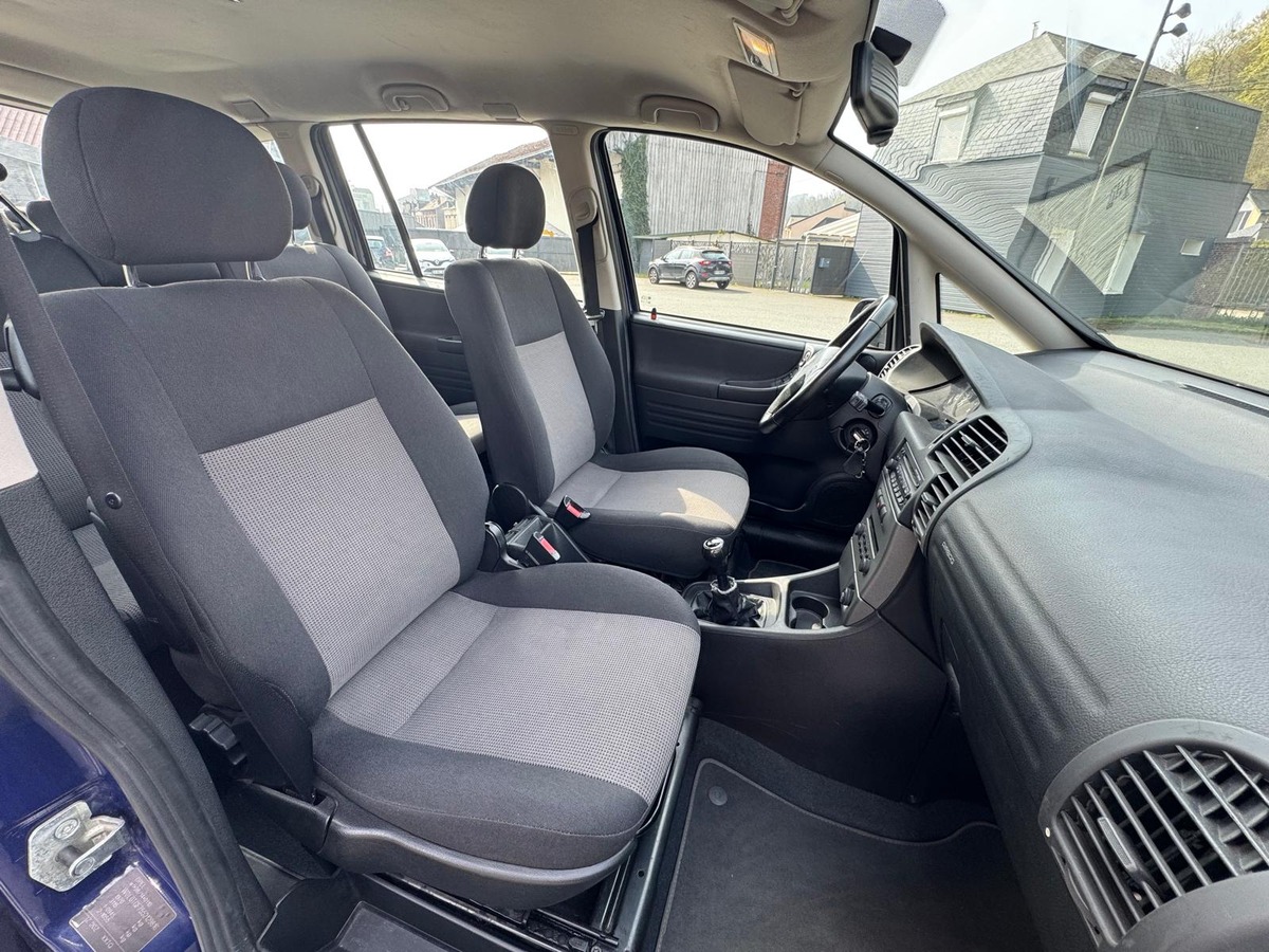 Opel Zafira 1.6 100- 7 places - Disneyland-Garantie
