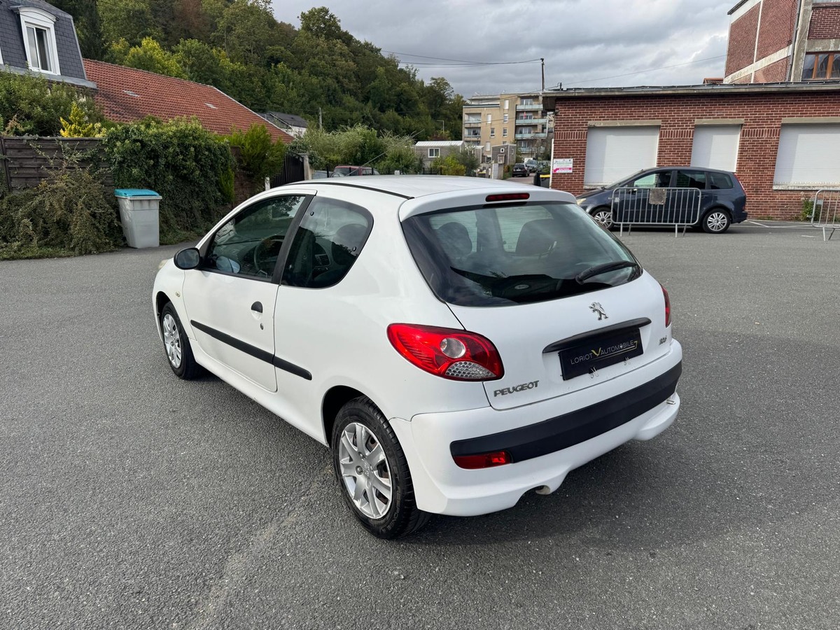 Peugeot 206 + 1.1 60 Finition Urban- Distribution neuve- Garantie