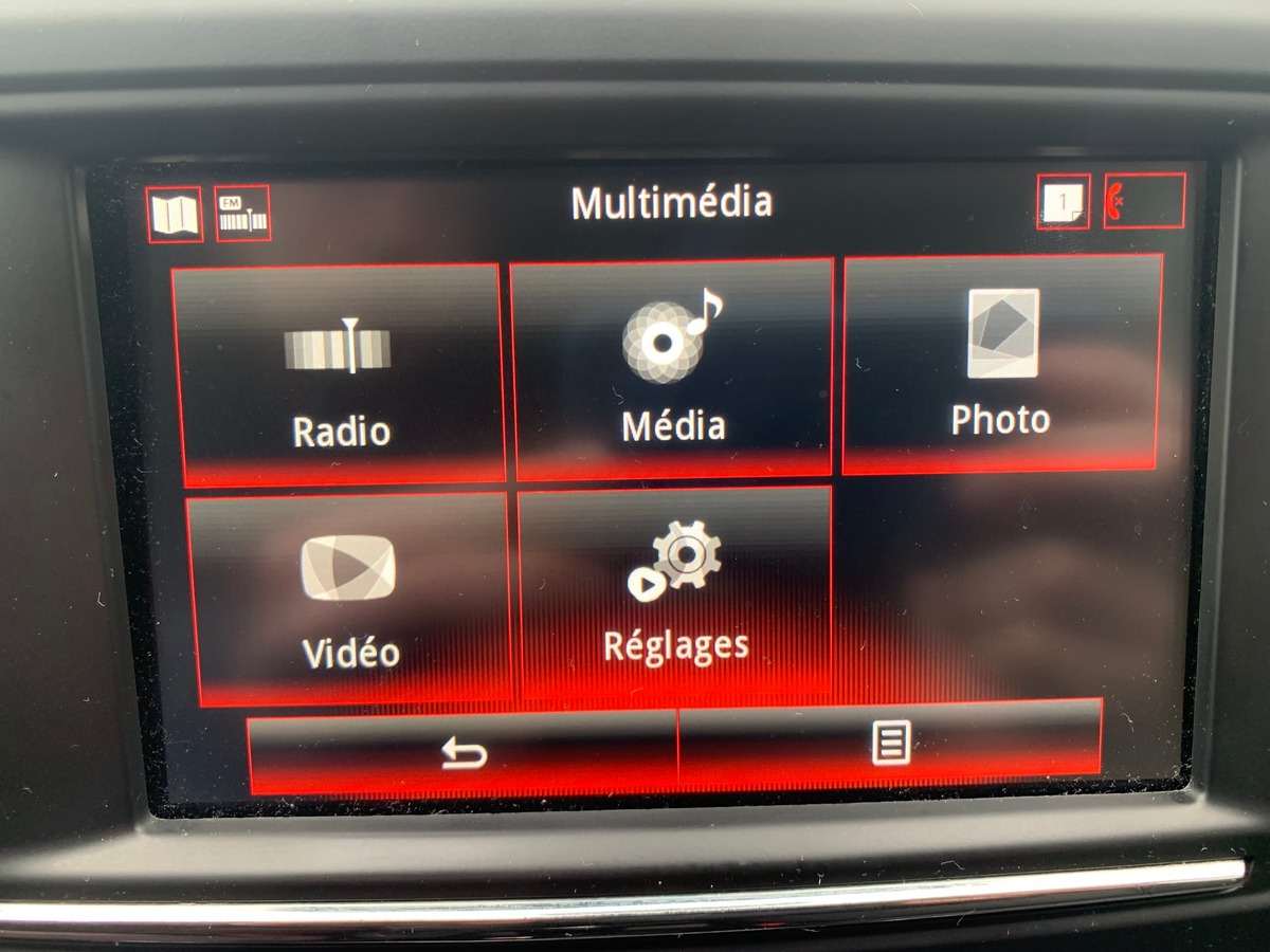 RENAULT Kadjar 130 chevaux | Zen | Caméra recul | Radars | Régulateur de vitesse | GPS | Bluetooth