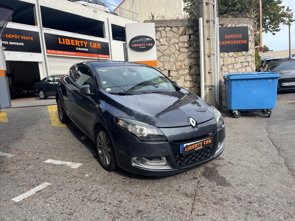 RENAULT Megane 1.6 DCI 130 CV / GT LINE / Toit Panoramique / Moteur à Chaine /