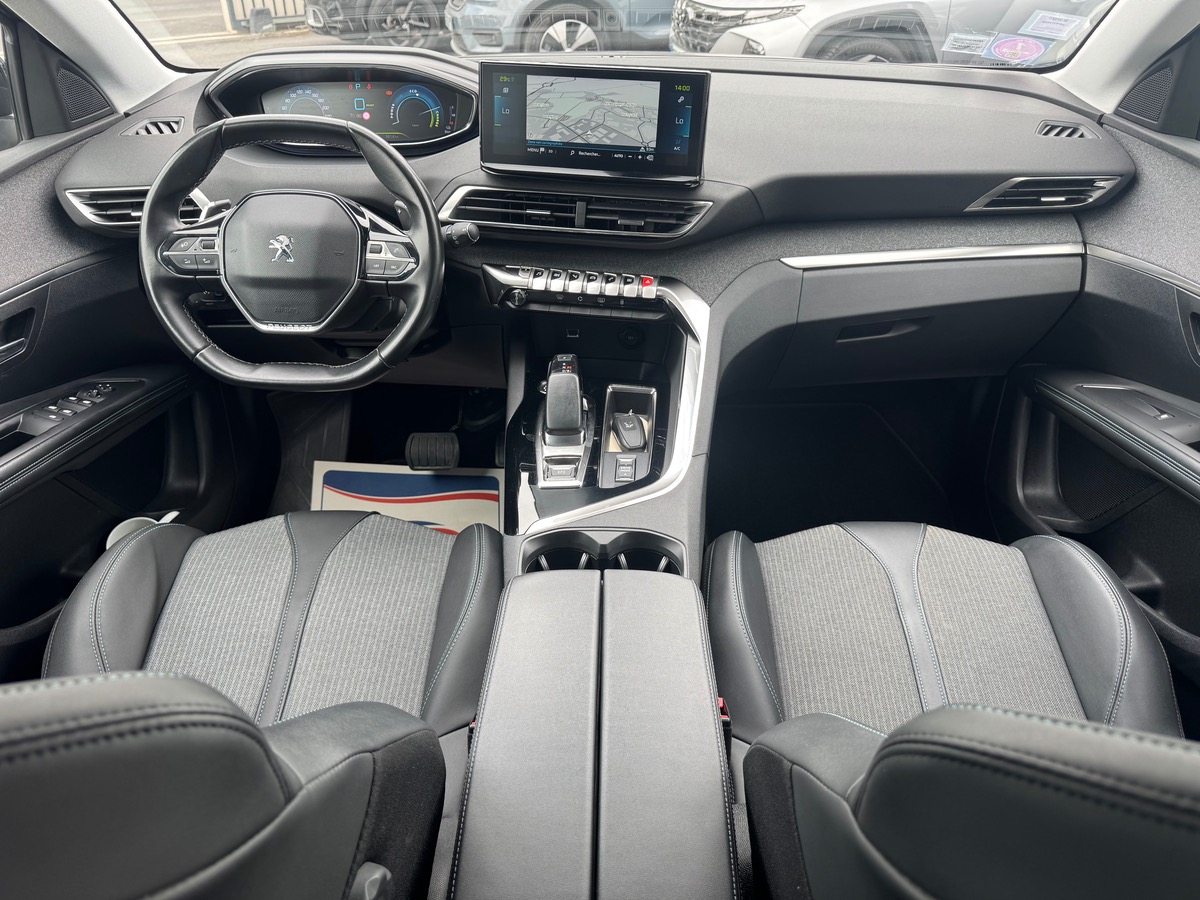 Peugeot 3008 1.6 HYBRID 225 E-EAT8 ALLURE PACK