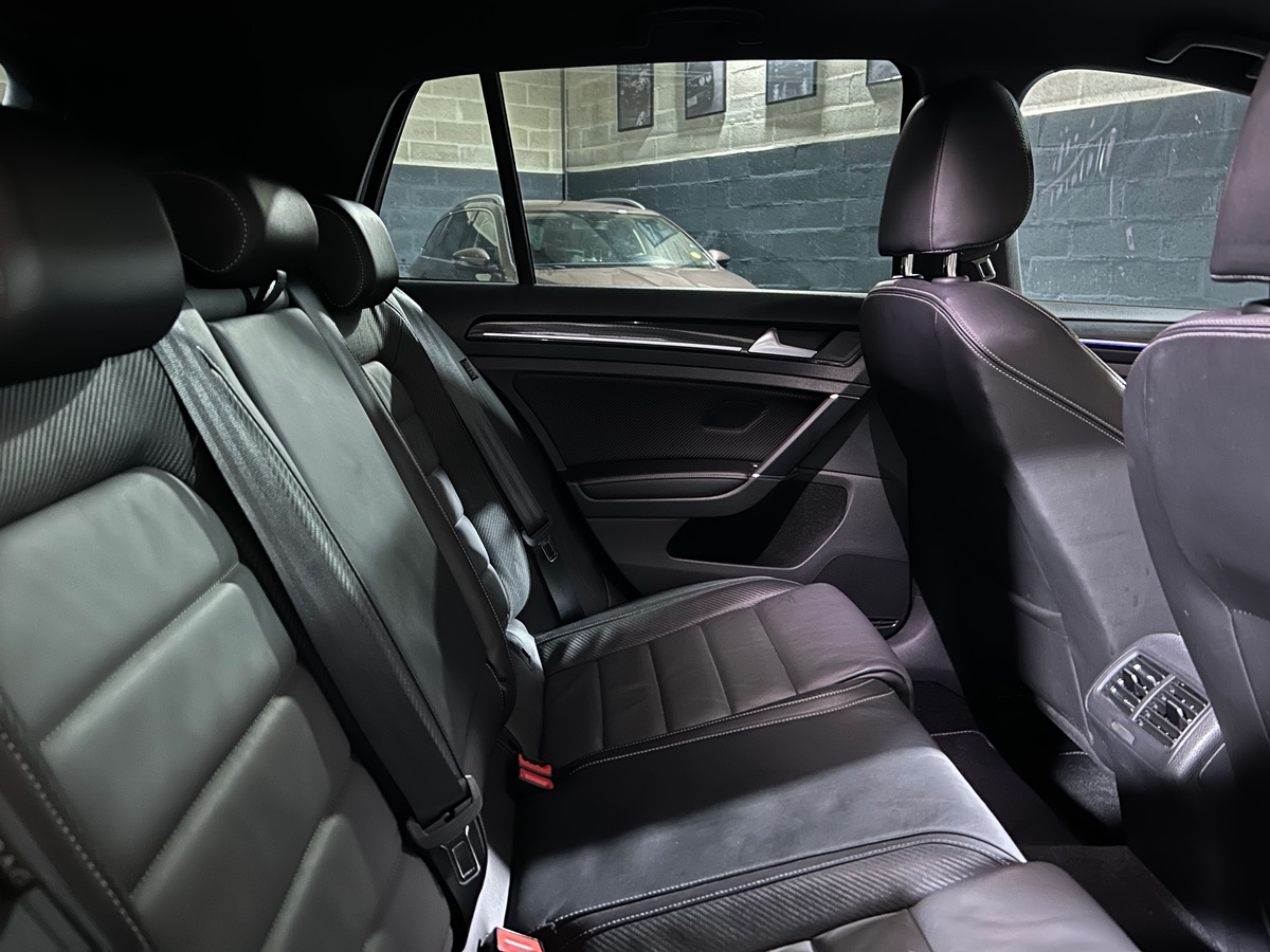 Volkswagen Golf 7R 2.0 300