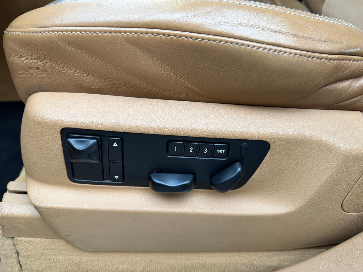 Porsche Cayenne GTS 4.8 V8 TIPTRONIC / TOIT OUVRANT / SIEGES AV CHAUFFANT / HAYON ELECTRIQUE