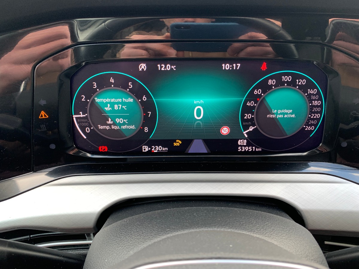 Volkswagen GOLF 8 130 ch | Stage 1 Ethanol | Apple car Play | Radar avant arriére | Siéges chauffant