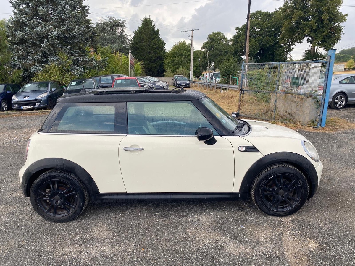 Mini Mini 1.6 d 110cv toit ouvrant électrique 217000km