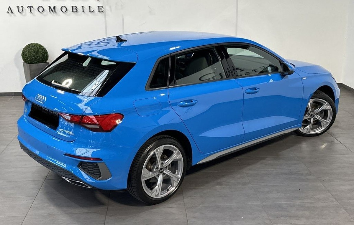 Audi A3 Sportback 40 TFSI e 204ch S-Line NAV/LED/ACC/VCOCKPIT/1 MAIN/ ALCANTARA