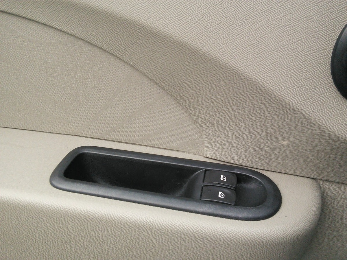 RENAULT Twingo 1.2 75 CV Authentique - GARANTIE