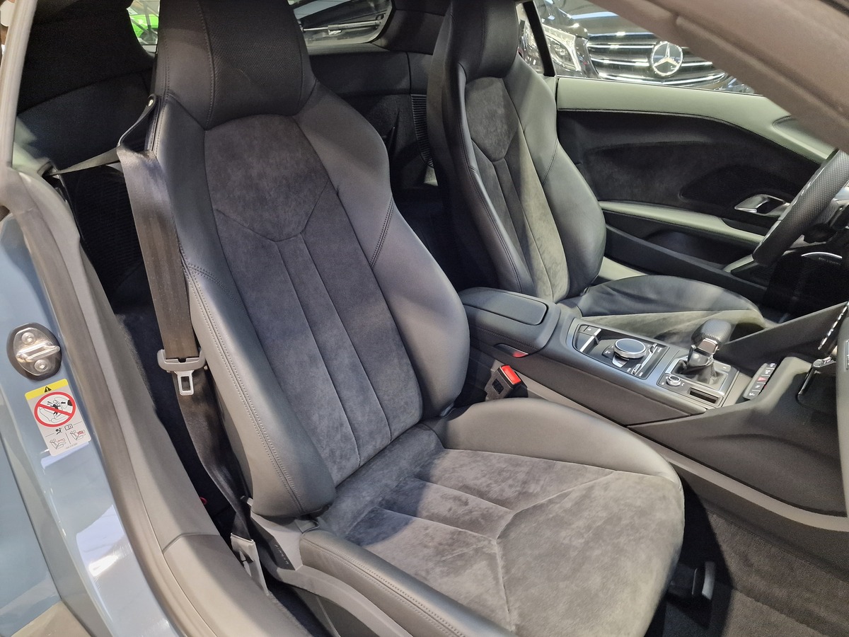 Audi R8 5.2 V10 FSI RWD LIGNE MILTEK 540CH