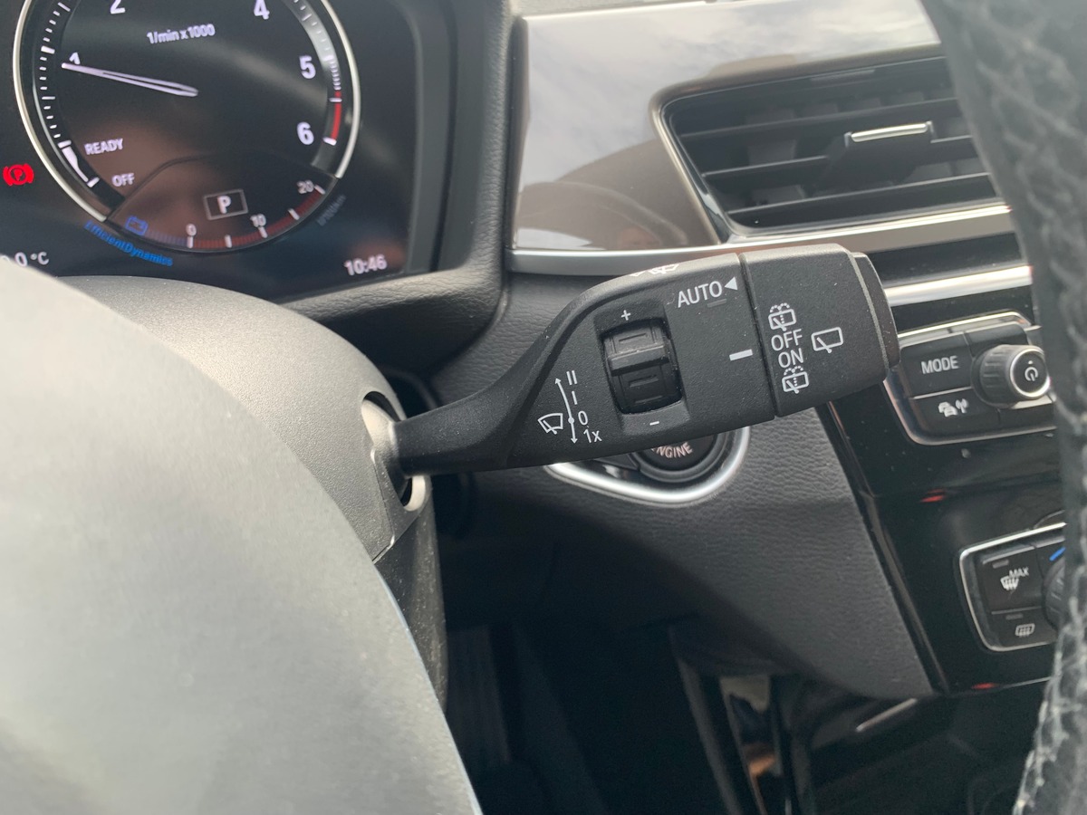 Bmw X1 115 chevaux | X-Line | Caméra de recul | Sièges chauffants | Régulateur de vitesse | GPS