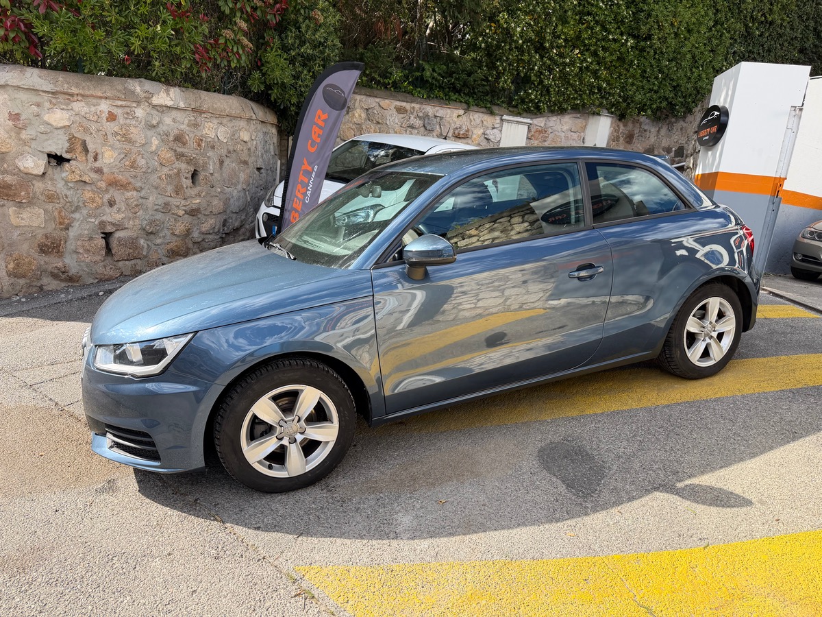 Audi A1 1.0 TFSI 82 CV / Phase 2 / KM Réel / GPS / Clim / Radar Arr
