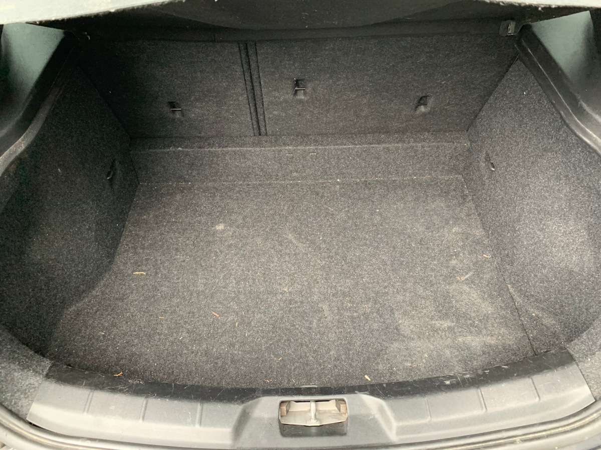 Volvo V40 Cross Country 150 ch | Toit panoramique | Cuir | GPS | Régulateur de vitesse