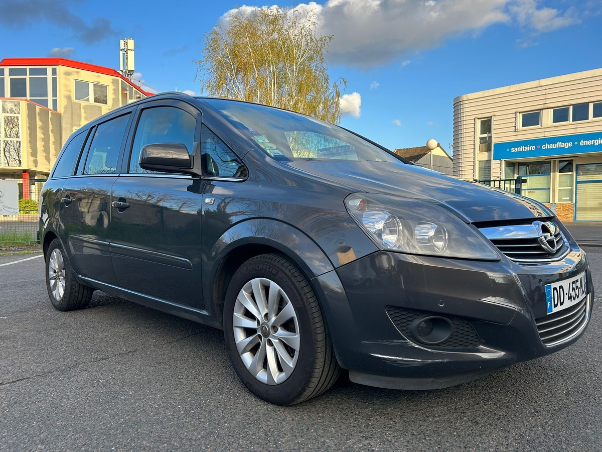 Opel Zafira 1.7 CDTI 125 CV 1er main 7 places 4XCBLeux