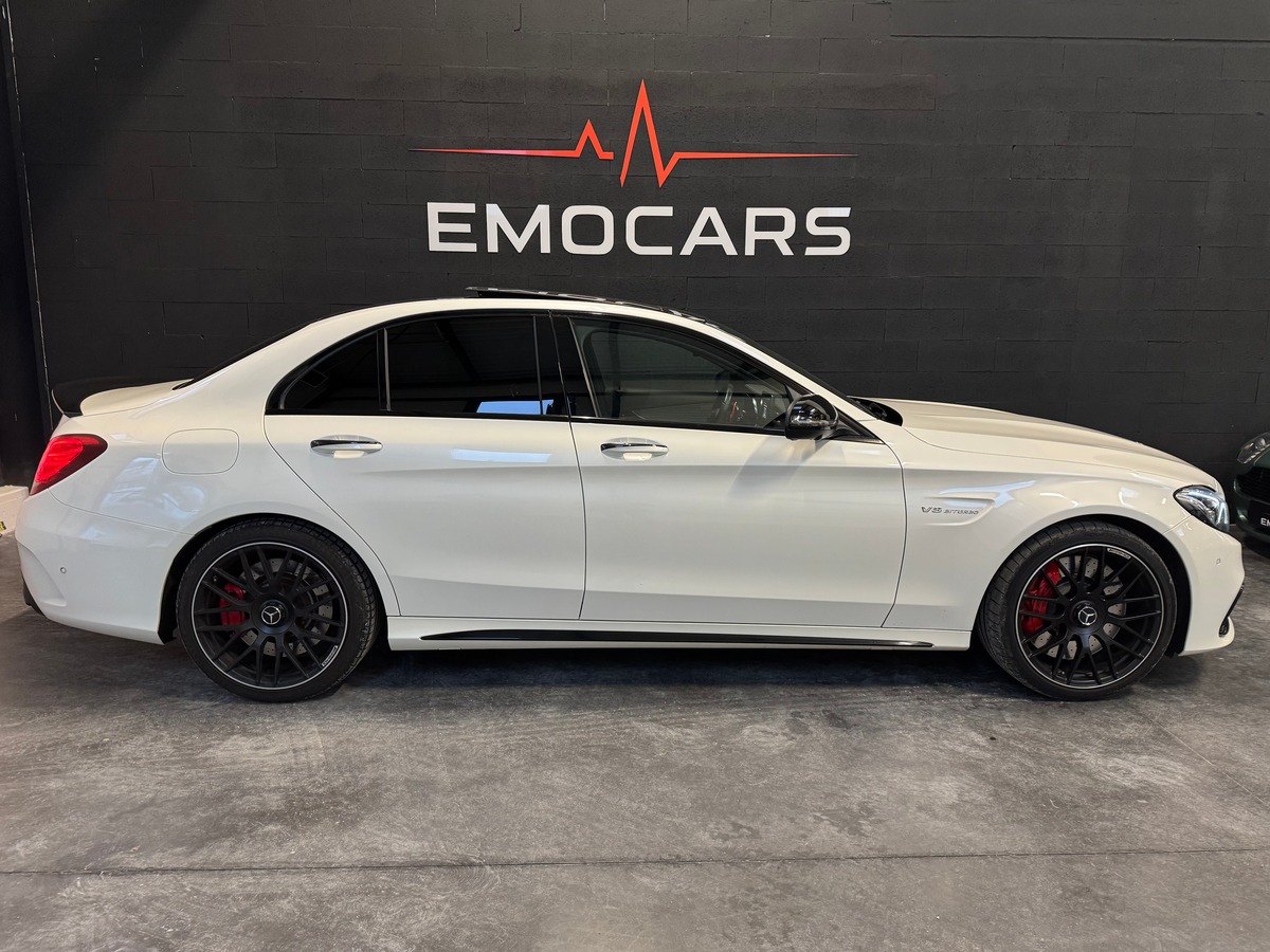 Mercedes-Benz Classe C 63S AMG SPEEDSHIFT V8 510CH