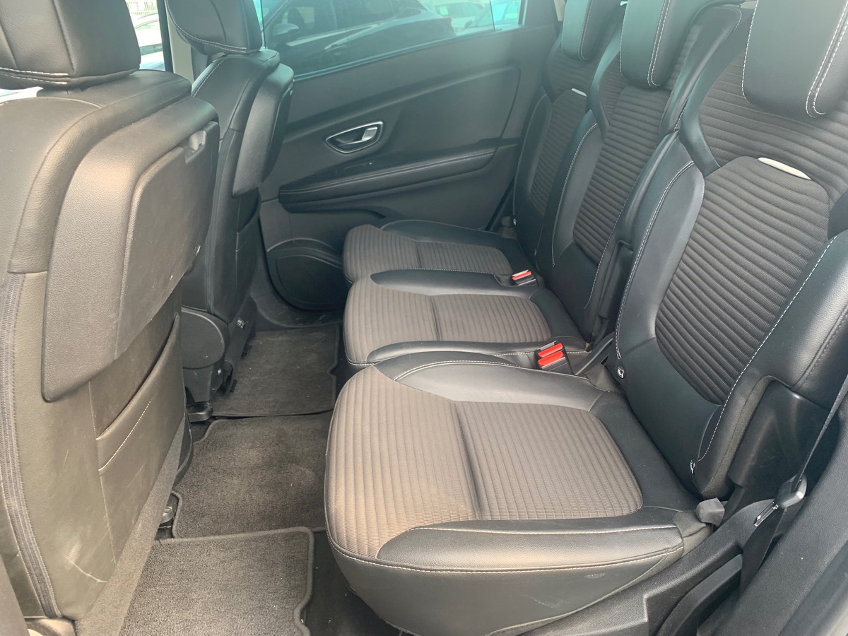 RENAULT Grand Scenic 110 | INTENS | 7 Places | Toit panoramique | Caméra recul | Régulateur vitesse