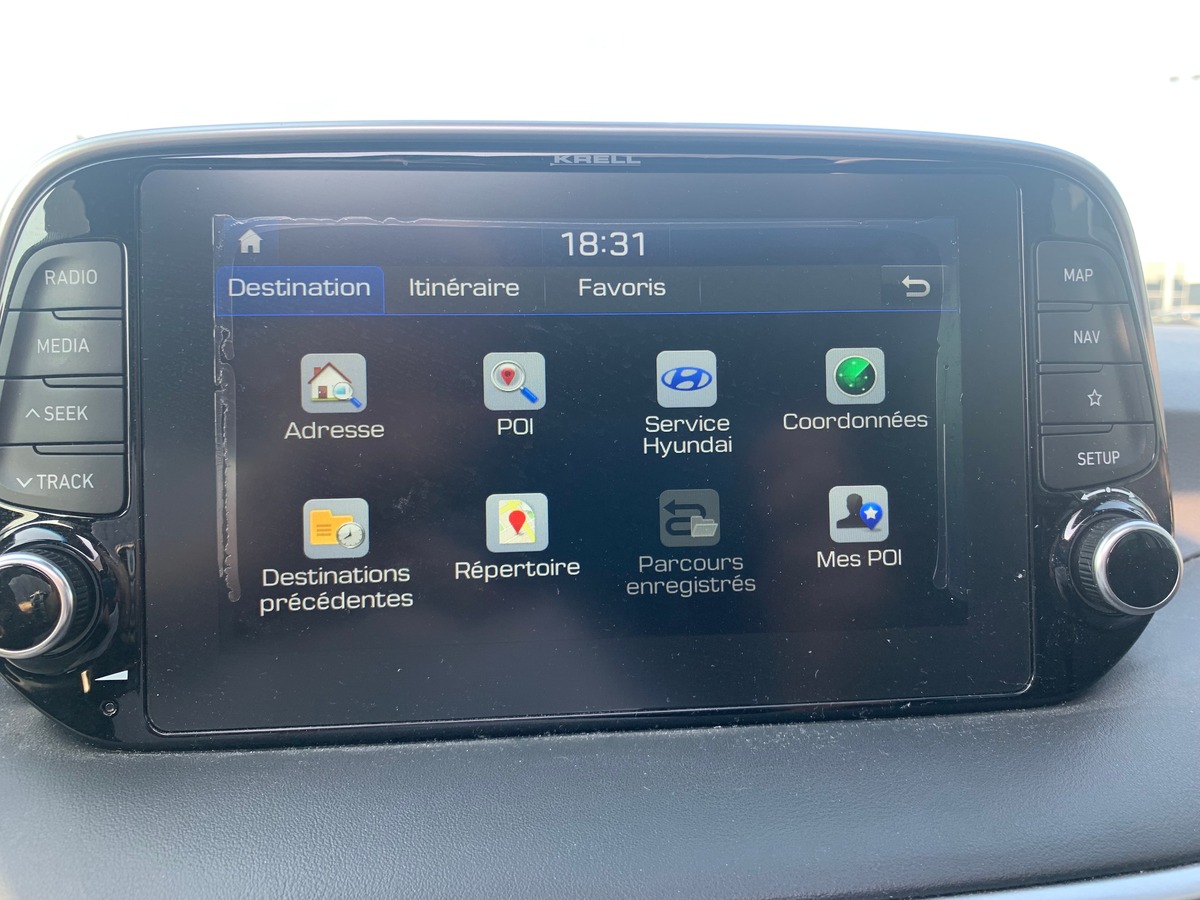 Hyundai Tucson 136 | Premium | Toit panoramique | Caméra recul | Siéges chauffants | Apple car Play