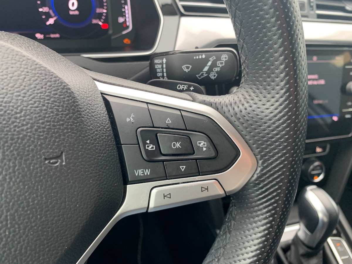 Volkswagen Passat 218 ch | GTE | Combiné instruments digital | Assistant Feu de Route