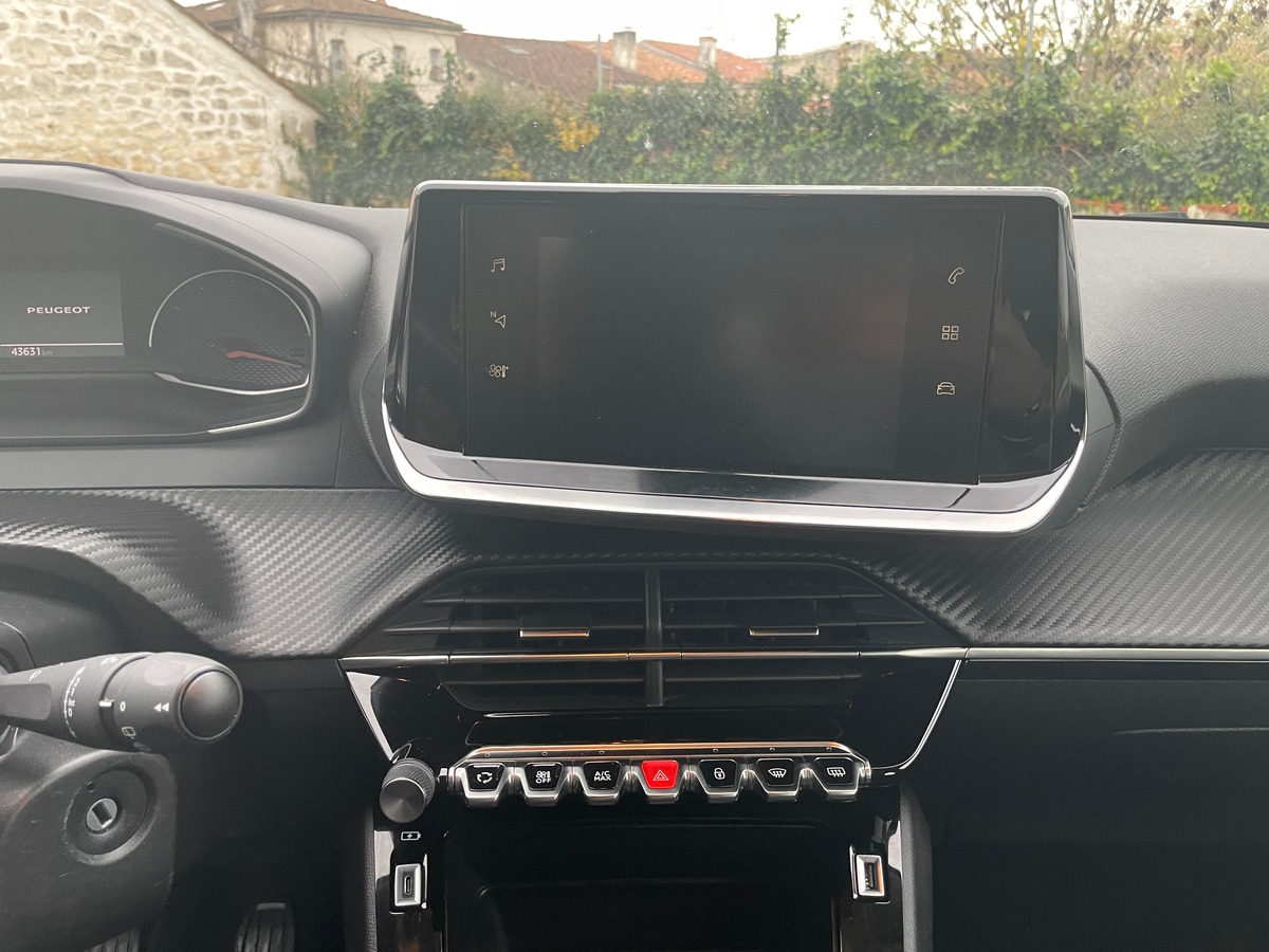 Peugeot 208 1.2 Puretech 75-  Finition Active Business - Historique Complet