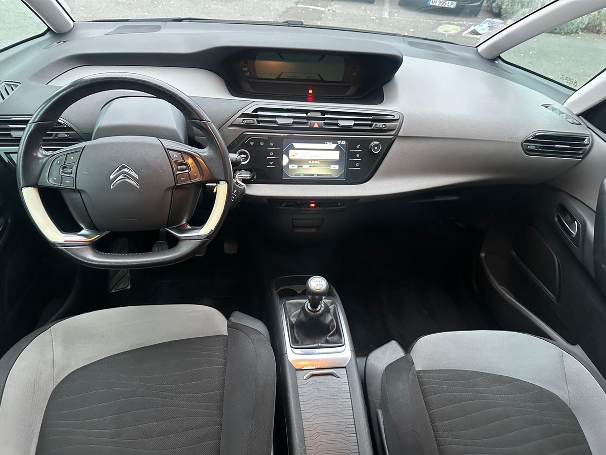 Citroën C4 Picasso 1.6 e-HDI 115 CV 4 XCBLeux