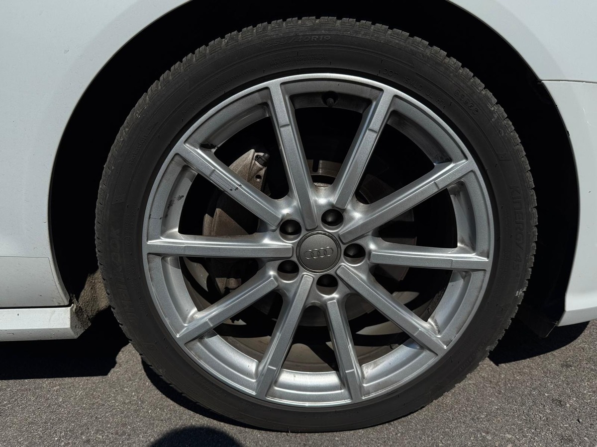 Audi A6 Avant Quattro 3.0 V6 TDI 272 AVUS S Tronic