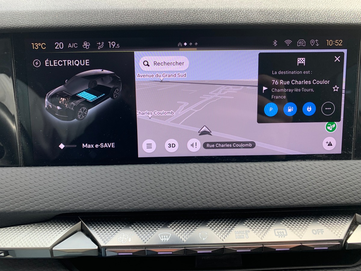 Citroën DS4 225 | Rivoli | Caméra 360° | Apple car Play | Régulateur de vitesse adaptatif | Attelage